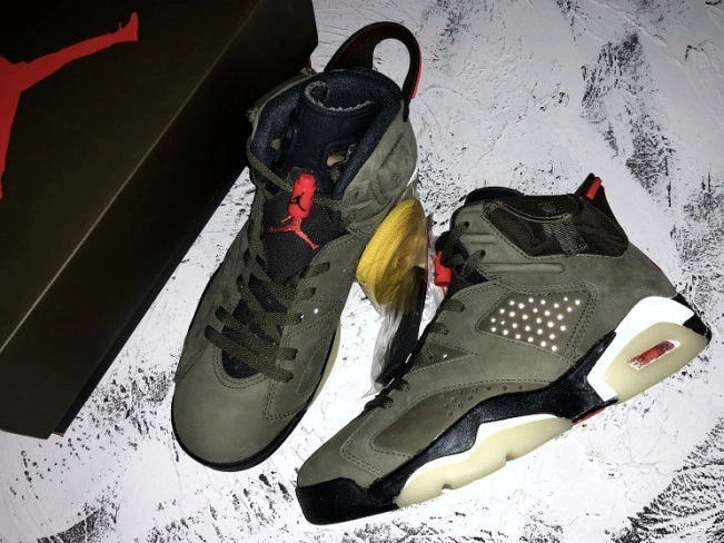 Reps TBK x Jordan Travis Medium CN1084-200 Air Olive Scott 6 0728